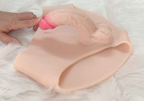 Quần chíp silicon gắn dương vật giả rỗng ruột siêu mềm nam giới