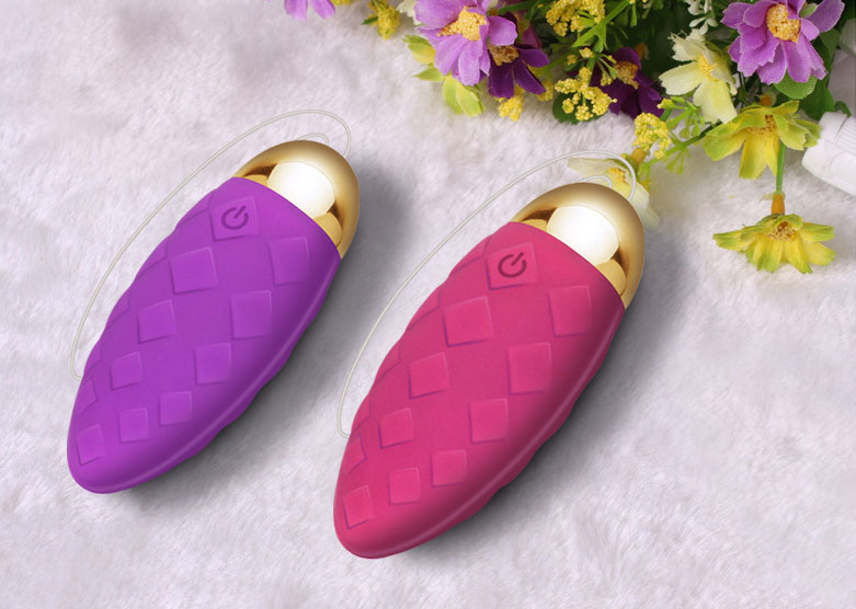 Trứng rung điểm G không dây Dini Vibrating Egg 12 chế độ