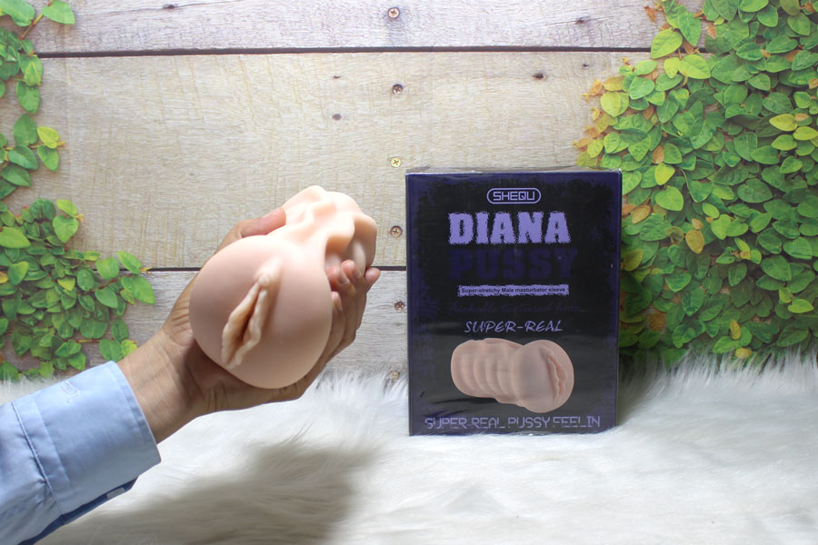 Âm đạo cầm tay Diana silicon cao cấp ruột trần cực thật