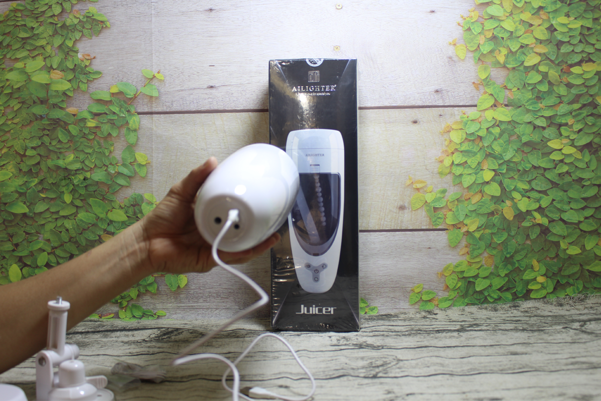 Máy thủ dâm tự động gắn tường Juicer Ailighter cao cấp