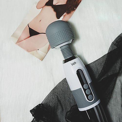 Chày rung massage điểm G Leten Lightning AV Stick tỏa nhiệt ấm Chày rung massage điểm G Leten Lightning AV Stick tỏa nhiệt ấm