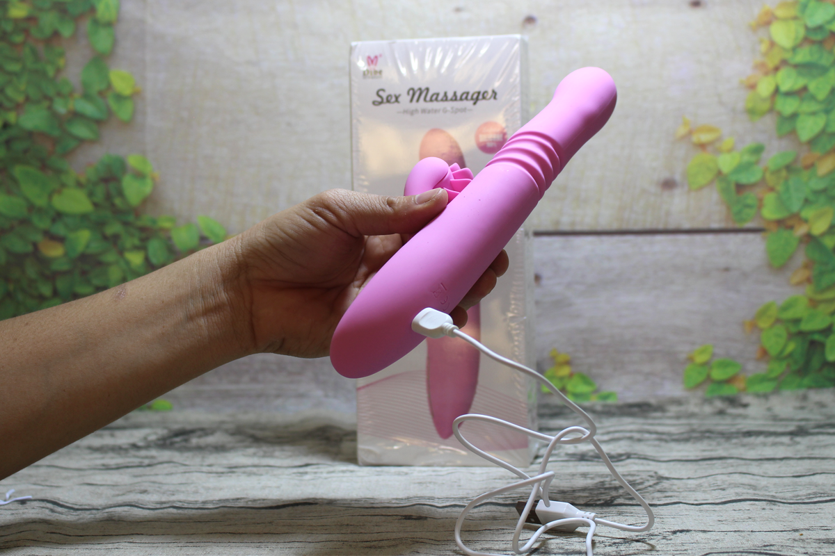 Dương vật giả đa năng rung thụt lưỡi liếm sextoy nữ an toàn Dương vật giả đa năng rung thụt lưỡi liếm sextoy nữ an toàn