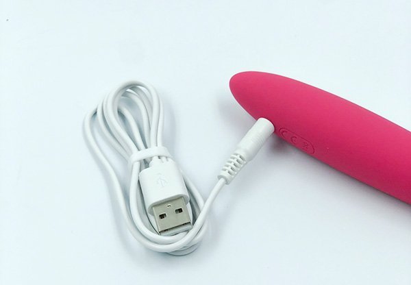 Que rung massage vùng kín Svakom Alinaia sưởi ấm 42 độ C